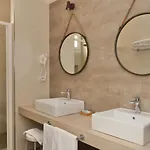 Hotel Flora Cattolica