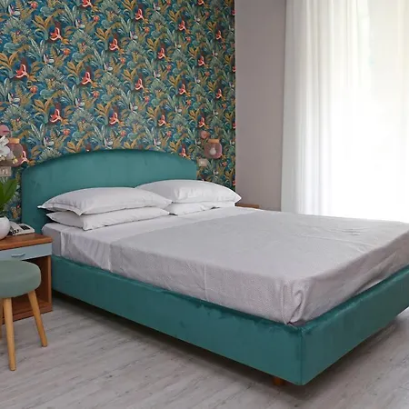 Flora Hotel Cattolica