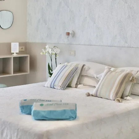 Hotel Flora Cattolica