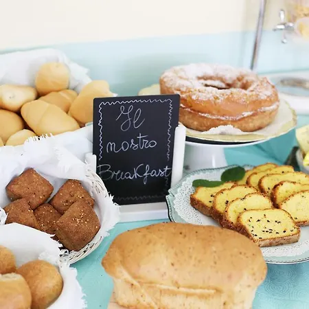 Flora Szálloda Cattolica