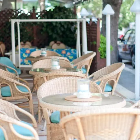 Flora Hotel Cattolica