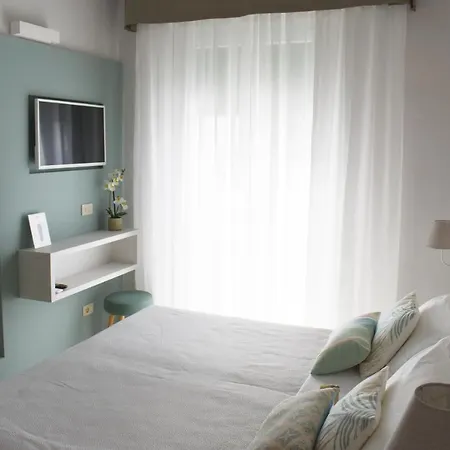 Flora Hotel Cattolica