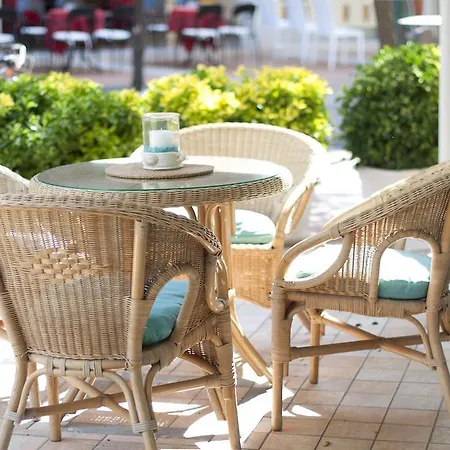 Flora Hotel Cattolica