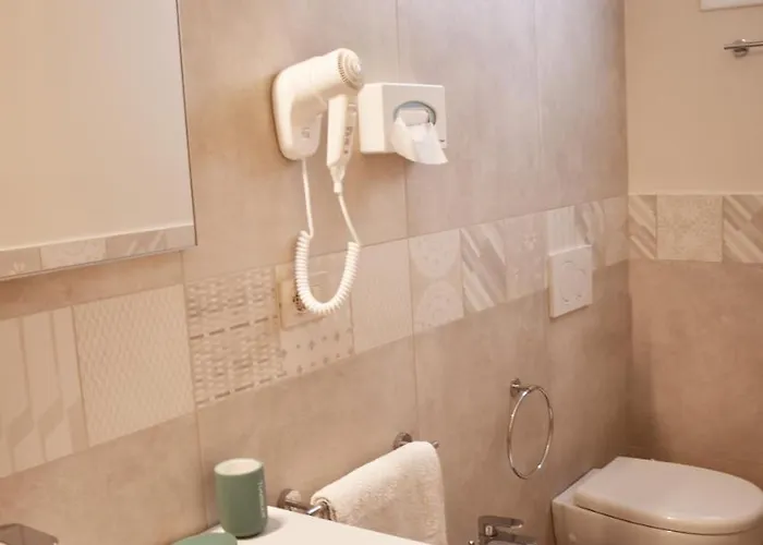 Otel Flora Cattolica